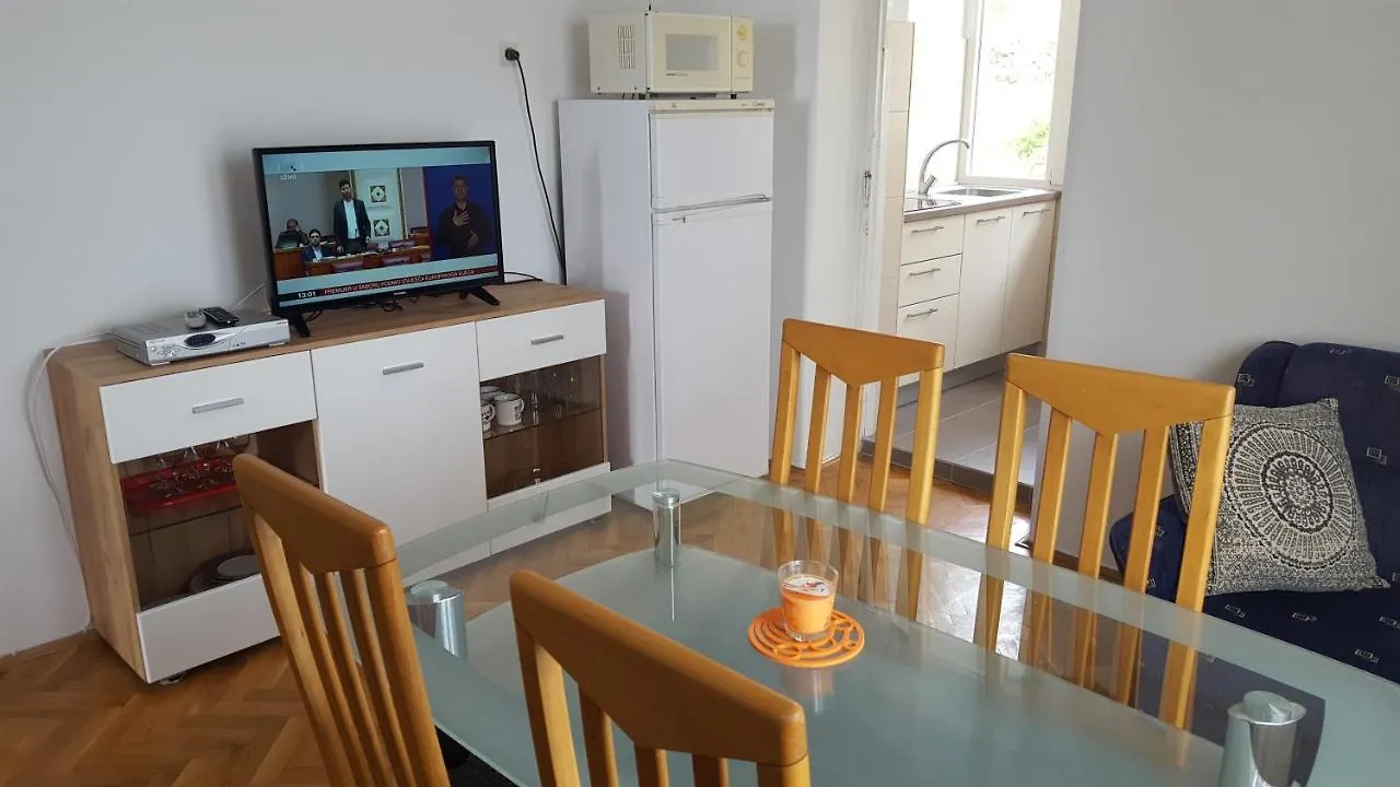 Apartment Sandi 리예카