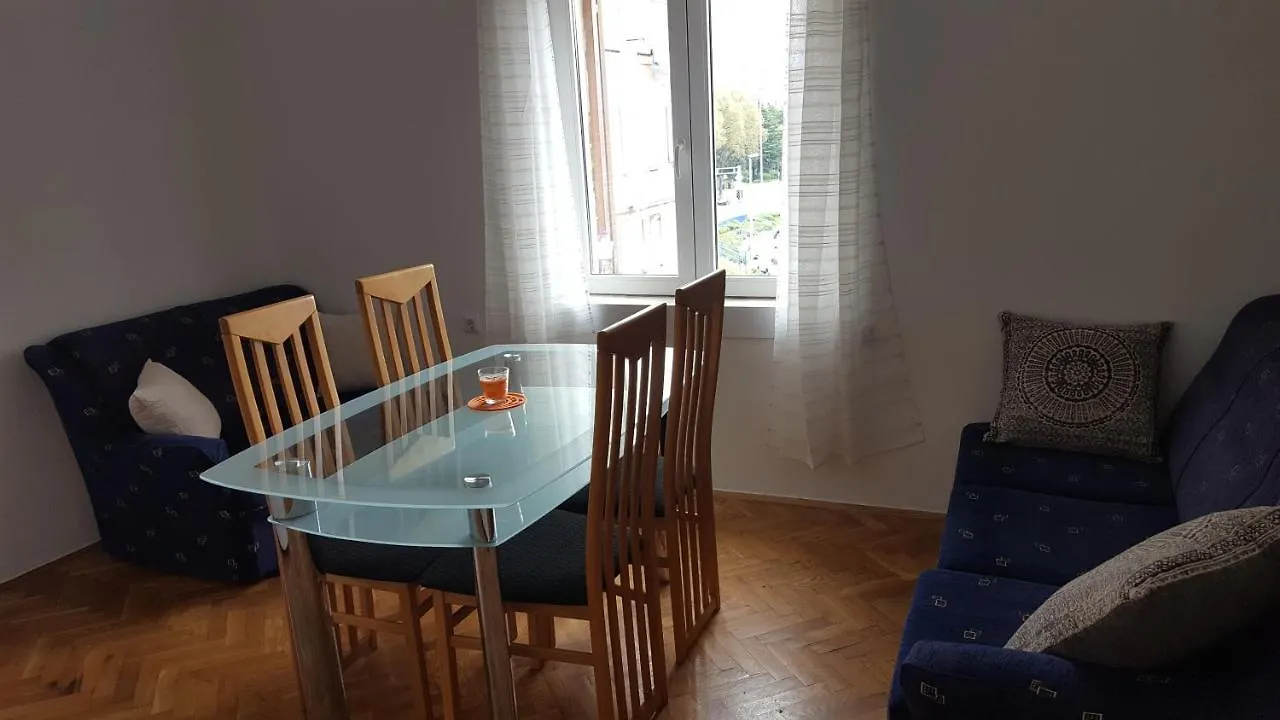 Apartment Sandi 리예카